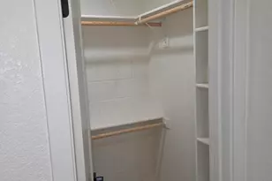 95 N Cooper Rd, Chandler, AZ 85225 - Photo 12