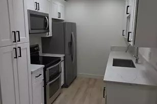 95 N Cooper Rd, Chandler, AZ 85225 - Photo 8