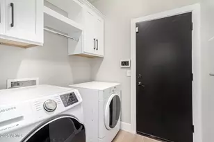 9036 W Kerby Ave, Tolleson, AZ 85353 - Photo 24