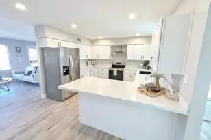 8121 E Emelita Ct, Mesa, AZ 85208 - Photo 10