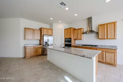 24885 N 170th Drive, Surprise, AZ 85387 - Photo 2