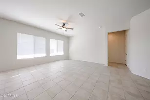 24885 N 170th Dr, Surprise, AZ 85387 - Photo 8