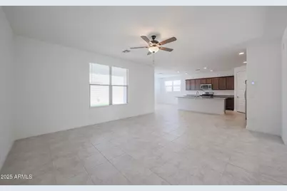 25110 N 170th Lane, Surprise, AZ 85387 - Photo 6