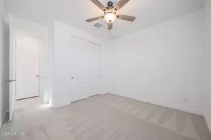 25110 N 170th Ln, Surprise, AZ 85387 - Photo 12