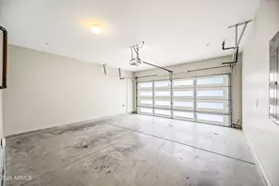 2090 S Dorsey Ln, Tempe, AZ 85282 - Photo 30