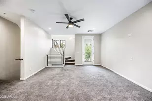 2090 S Dorsey Ln, Tempe, AZ 85282 - Photo 10