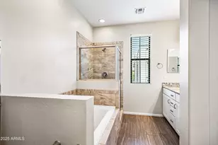 2090 S Dorsey Ln, Tempe, AZ 85282 - Photo 22