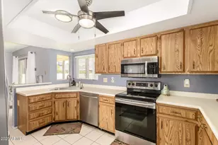 26435 S Hogan Dr, Sun Lakes, AZ 85248 - Photo 10