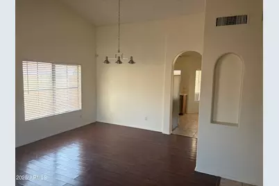 4661 W Whitten Street, Chandler, AZ 85226 - Photo 8