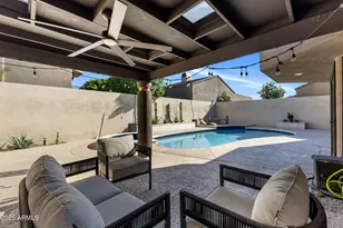 8915 N Drey Ln, Phoenix, AZ 85021 - Photo 24