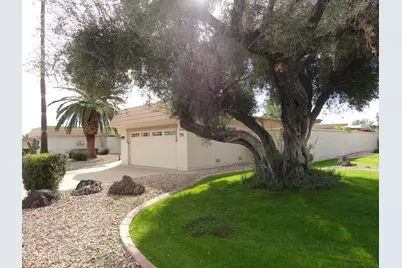 17464 N 106th Avenue, Sun City, AZ 85373 - Photo 10