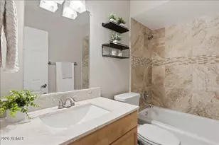 2837 E North Ln, Phoenix, AZ 85028 - Photo 22