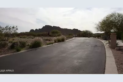 10584 E Walking Stick Way #4, Gold Canyon, AZ 85118 - Photo 8