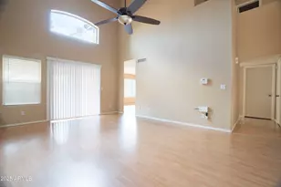 1356 E Helena Dr, Phoenix, AZ 85022 - Photo 2