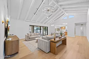 10111 E Cholla St, Scottsdale, AZ 85260 - Photo 6