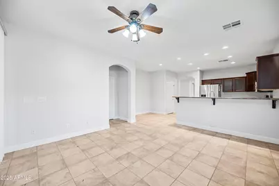 10805 W Woodland Avenue, Avondale, AZ 85323 - Photo 8