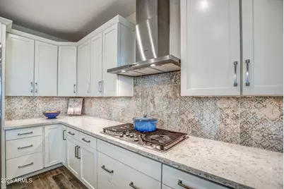 2353 W Gloria Lane, Phoenix, AZ 85085 - Photo 12