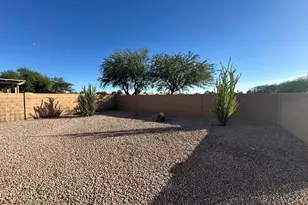 1115 E Elm Rd, San Tan Valley, AZ 85140 - Photo 20