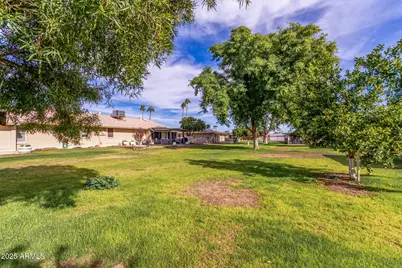 10722 W Kelso Drive, Sun City, AZ 85351 - Photo 38