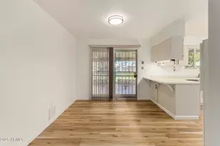 10722 W Kelso Dr, Sun City, AZ 85351 - Photo 6