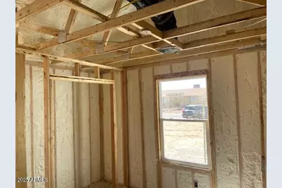 9125 W Reventon Drive, Arizona City, AZ 85123 - Photo 38