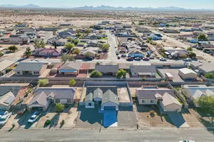 9125 W Reventon Dr, Arizona City, AZ 85123 - Photo 38