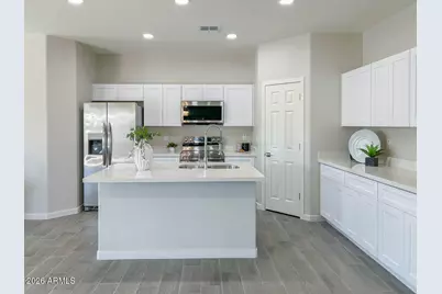 9125 W Reventon Drive, Arizona City, AZ 85123 - Photo 6