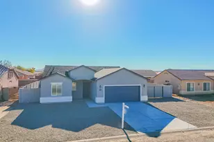 9125 W Reventon Dr, Arizona City, AZ 85123 - Photo 1