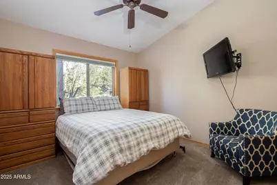 385 E Hillside Drive, Munds Park, AZ 86017 - Photo 16