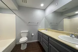 11048 N 28th Dr, Phoenix, AZ 85029 - Photo 8