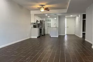 11048 N 28th Dr, Phoenix, AZ 85029 - Photo 2