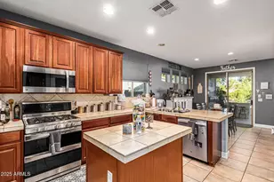 10054 E Lakeview Ave, Mesa, AZ 85209 - Photo 12