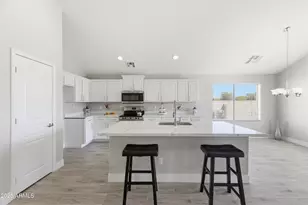 18575 N Miller Way, Maricopa, AZ 85139 - Photo 10