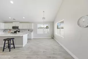 18575 N Miller Way, Maricopa, AZ 85139 - Photo 14