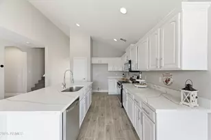 18575 N Miller Way, Maricopa, AZ 85139 - Photo 16