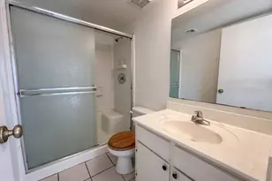 13607 N 24th Ln, Phoenix, AZ 85029 - Photo 12