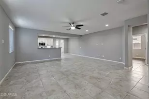 27278 N 77th Ave, Peoria, AZ 85383 - Photo 6