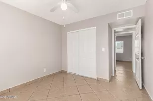 1412 E Carter Rd, Phoenix, AZ 85042 - Photo 16