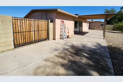 1803 W Kerry Lane, Phoenix, AZ 85027 - Photo 8