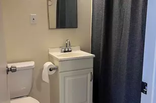 1101 S Farmer Ave, Tempe, AZ 85281 - Photo 20