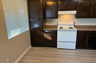 1101 S Farmer Ave, Tempe, AZ 85281 - Photo 8