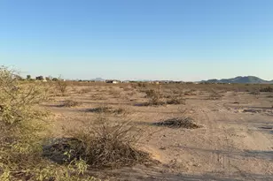 385Xx W Bethany Home Rd, Tonopah, AZ 85354 - Photo 1