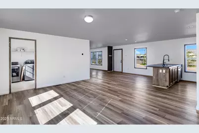 11341 E 6th Avenue, Apache Junction, AZ 85120 - Photo 6