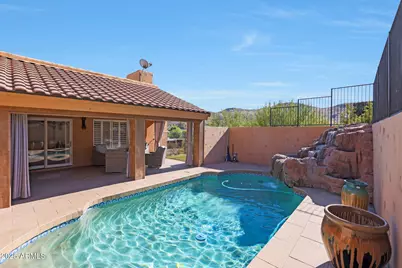 1044 W Indian Hills Place, Phoenix, AZ 85023 - Photo 30