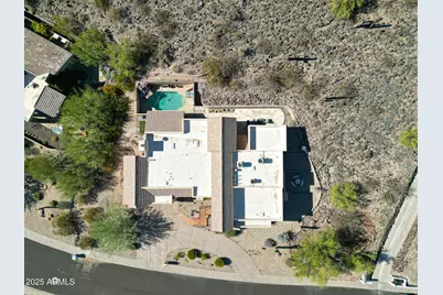 1044 W Indian Hills Place, Phoenix, AZ 85023 - Photo 34