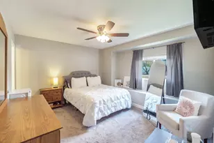 8728 E Monte Vista Rd, Scottsdale, AZ 85257 - Photo 14