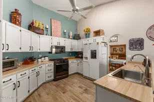 4154 W Questa Dr, Glendale, AZ 85310 - Photo 16