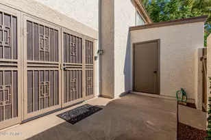 4114 E Union Hills Dr, Phoenix, AZ 85050 - Photo 34
