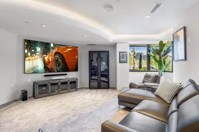 6021 N 44th Street, Paradise Valley, AZ 85253 - Photo 12