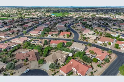 15230 W Cascade Court, Surprise, AZ 85374 - Photo 4